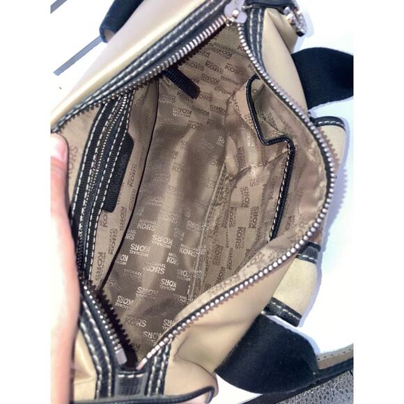 MICHAEL KORS SATIN, CANVAS STRIPED BLINGED MAKEUP DUFFLE BAG - Picture 13 of 16